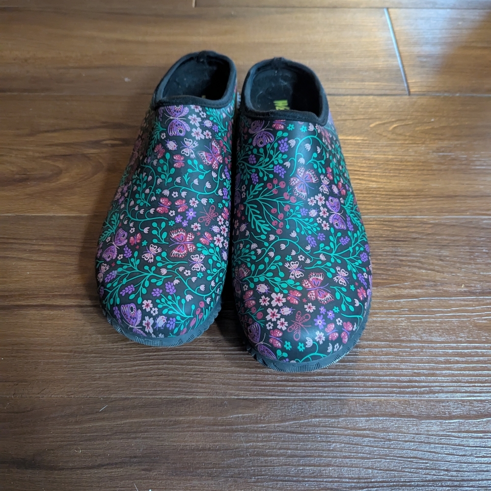 Women’s Floral Slip-On Clog - Black with Pink & Green